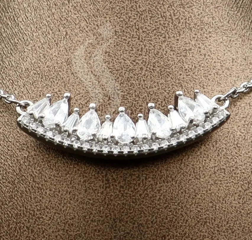 گردنبند نگین دار نقره زنانه - طرح دندانه| کد WN-23