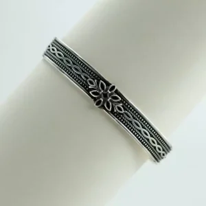 النگو نقره زنانه سیاه قلم طرح گل