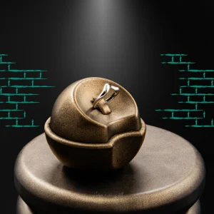 انگشتر نقره مینیمال با طراحی خاص