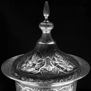 تکنیک سیاه قلم بر شکلات خوری نقره 84 عیار