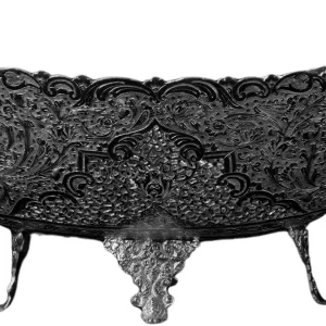 نمای نزدیک کشکول و کاسه آجیل‌خوری نقره دست‌ساز