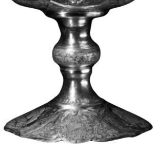 پایه کشکول نقره با جزئیات