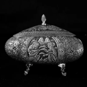 شکلات خوری سه گوش سیاه قلم