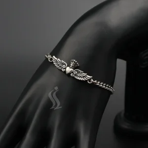 دستبند نقره آنجل عیار925وسیاه قلم شده دارای زنجیر رگلاژ | کد WB-20