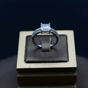 انگشتر نگین دار نقره زنانه - حلقه سولیتر