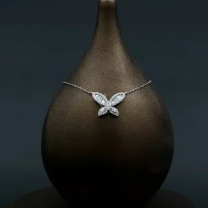 گردنبند نقره زنانه - طرح پروانه