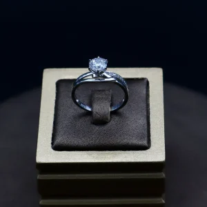 انگشتر نگین دار نقره زنانه - سولیتر