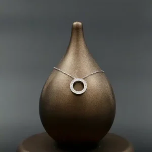 گردنبند نگین دار نقره زنانه - طرح حلقه