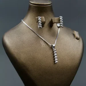 نیم ست نگین دار نقره زنانه - طرح فنر