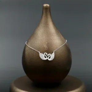 گردنبند نگین دار نقره زنانه - طرح قو سواروفسکی