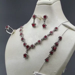 سرویس نگین دار نقره زنانه - یاقوت سرخ