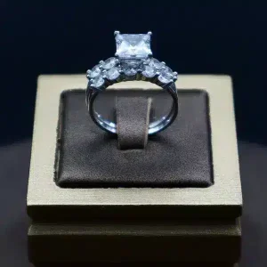 انگشتر نگین دار نقره زنانه - حلقه سولیتر