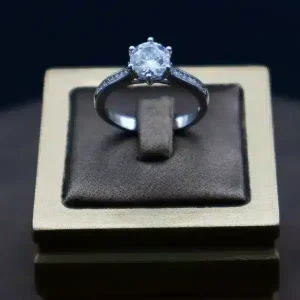 انگشتر نگین دار نقره زنانه - سولیتر