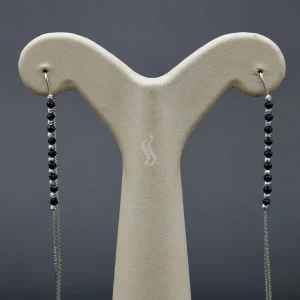 گوشواره نگین دار نقره زنانه - طرح بخیه