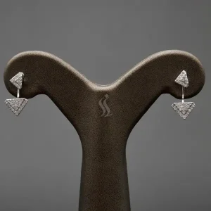 گوشواره نگین دار نقره زنانه - طرح مثلث