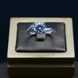 انگشتر نگین دار نقره زنانه - حلقه سولیتر