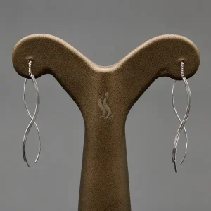 گوشواره نقره زنانه - طرح بخیه