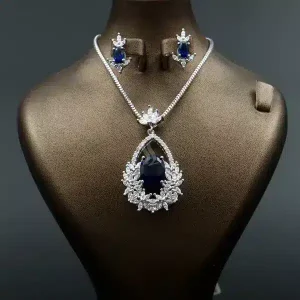 نیم ست نگین دار نقره زنانه - یاقوت کبود