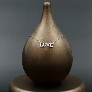 گردنبند نگین دار نقره زنانه - طرح love