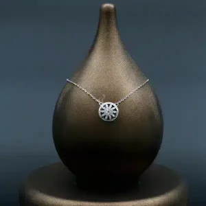 گردنبند نقره زنانه - طرح love