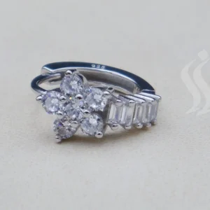 گوشواره نگین دار نقره زنانه - طرح حلقه