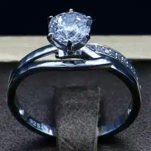 انگشتر نگین دار نقره زنانه - سولیتر