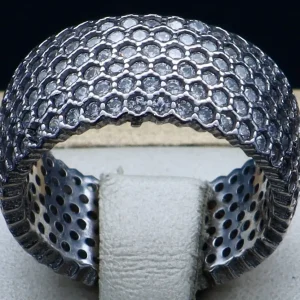 حلقه نگین دار نقره زنانه - طرح پرنس