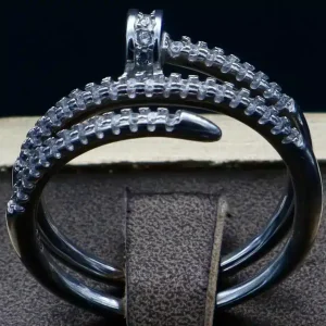 حلقه اسپرت نقره - طرح میخ