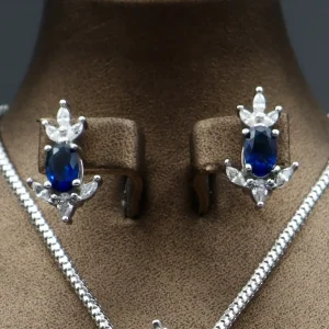 نیم ست نگین دار نقره زنانه - یاقوت کبود