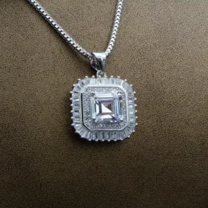 نیم ست نگین دار نقره زنانه - طرح مربع