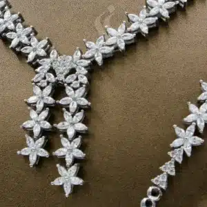 سرویس نگین دار نقره زنانه - طرح ستاره