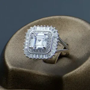 نیم ست نگین دار نقره زنانه - طرح مربع