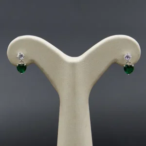 گوشواره نگین دار نقره زنانه - طرح قلب زمرد