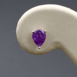 گوشواره نگین دار نقره زنانه - نگین بنفش