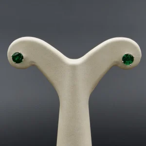 گوشواره نگین دار نقره زنانه - میخی - تک نگین طرح زمرد