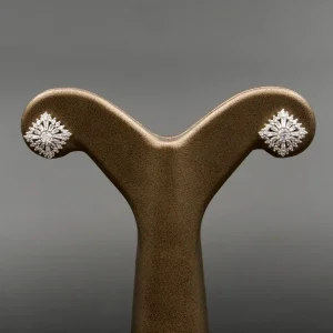 گوشواره نگین دار نقره زنانه - میخی - طرح مربعی