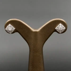 گوشواره نگین دار نقره زنانه - میخی - طرح مربعی